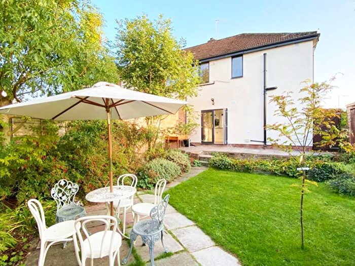 3 Bedroom Semi-Detached House For Sale In Elmswood Road, Liverpool, L17