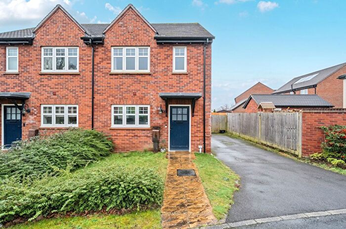 2 Bedroom Semi-detached House For Sale In Hawthorn Grove, Waltham Chase, Southampton, Hampshire, SO32