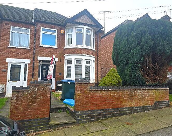 3 Bedroom End Of Terrace House To Rent In Rutherglen Avenue, Whitley, CV3