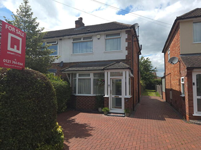 3 Bedroom End Of Terrace House For Sale In Clinton Road, Shirley, B90