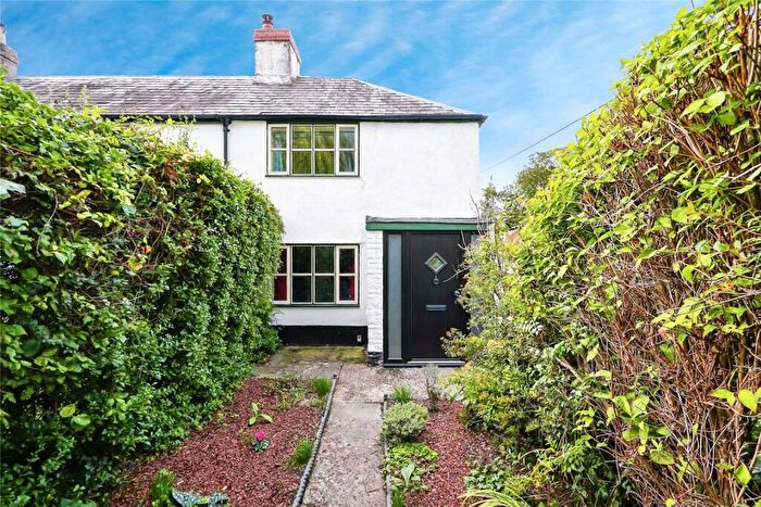 2 Bedroom End Of Terrace House For Sale In Church Lane, Wendlebury, Bicester, Oxfordshire, OX25