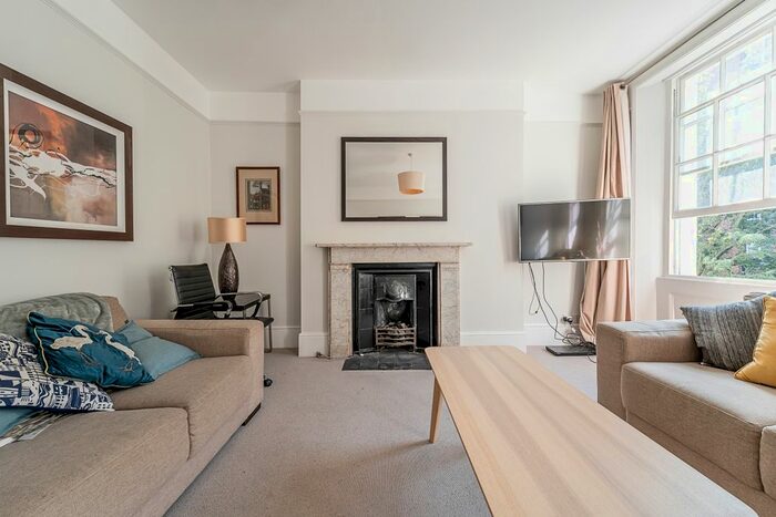 2 Bedroom Flat To Rent In Cambridge Street, London, SW1V