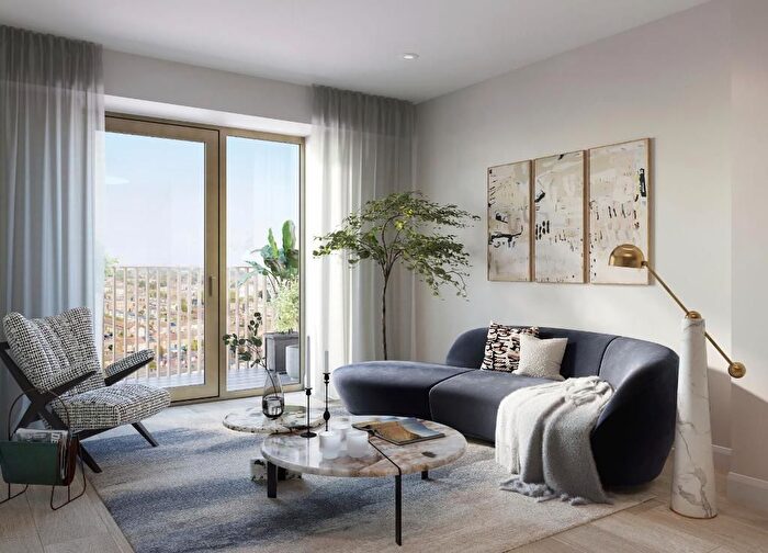 1 Bedroom Flat To Rent In B Western Gateway, London, E16