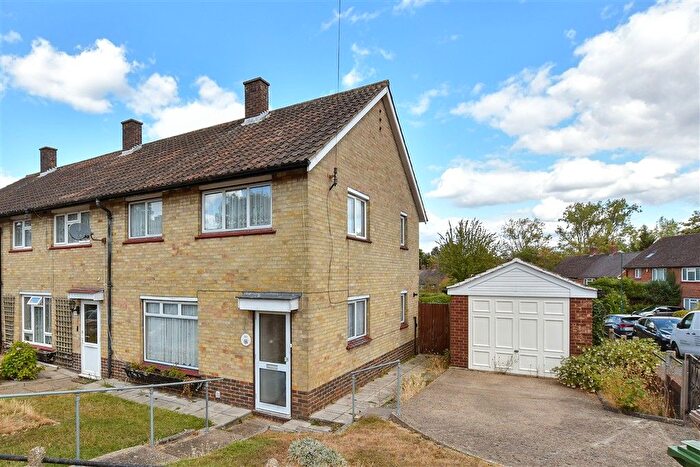 3 Bedroom End Terrace House For Sale In Sutton Common Road, Sutton, Surrey, SM1