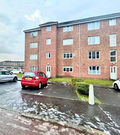 2 Bedroom Apartment To Rent In Tullis Gardens, Bridgeton, Glasgow, G40