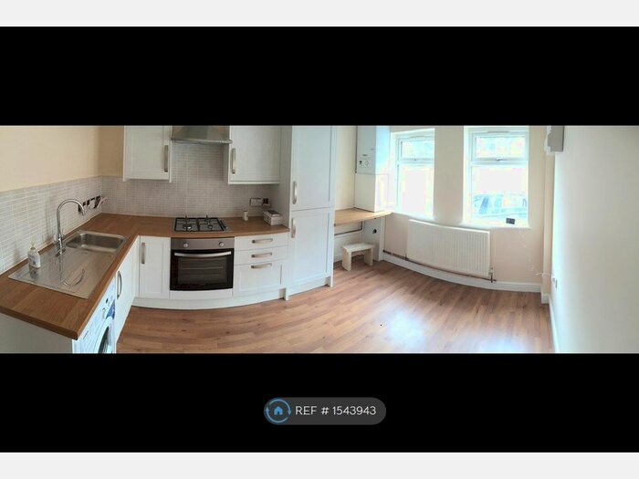 1 Bedroom Flat To Rent In London Road, Camberley, GU15