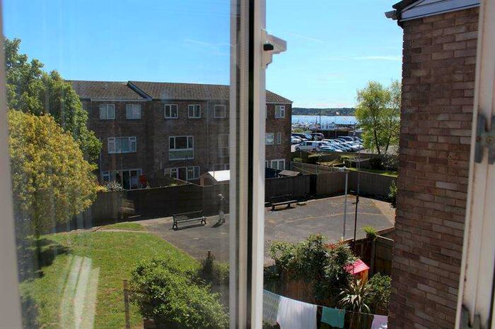 4 Bedroom Town House To Rent In Skinner Street, Poole, BH15