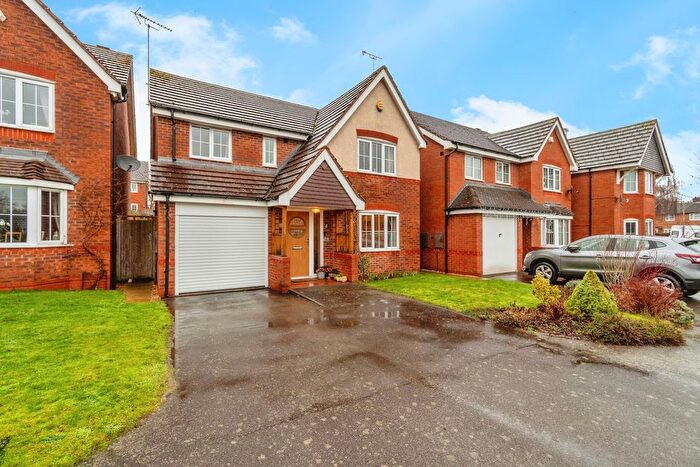 4 Bedroom Detached House For Sale In Fernbank Crescent, Walsall, West Midlands, WS5