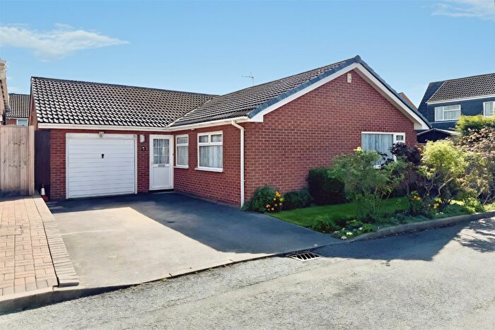 3 Bedroom Bungalow For Sale In Charlotte Grove, Beeston, NG9