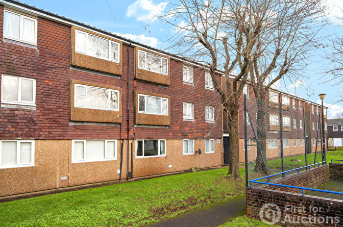 2 Bedroom Apartment For Sale In Bittern Close, Gosport, PO12