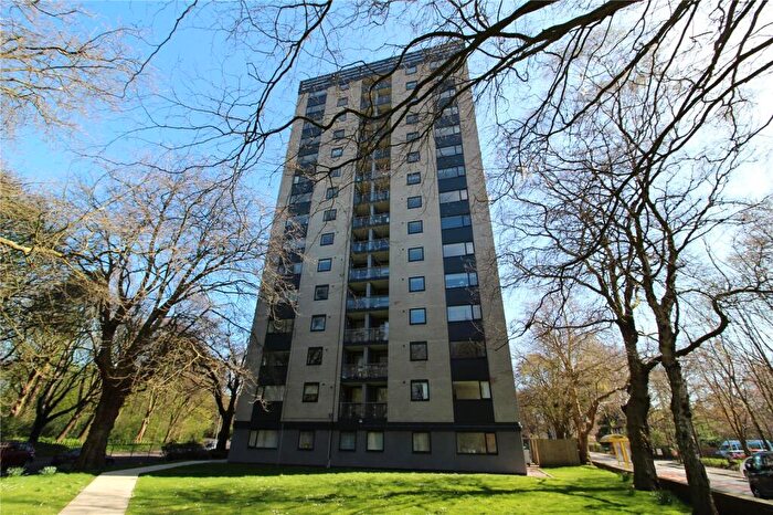 2 Bedroom Flat To Rent In Merebank Tower, Greenbank Drive, Liverpool, L17