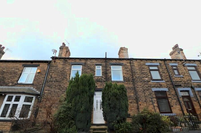4 Bedroom Property To Rent In Pembroke Road, Pudsey LS28