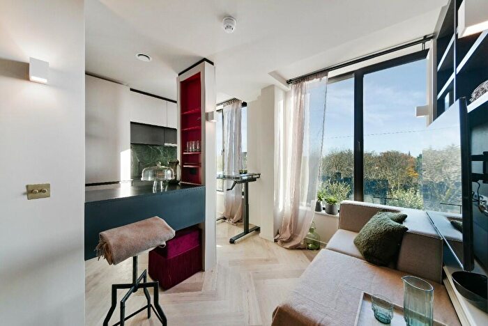 1 Bedroom Flat To Rent In Dandi Brondesbury, Brondesbury Park, NW2