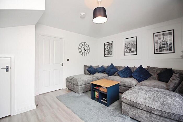 2 Bedroom Semi-Detached House For Sale In Peers Way, Huncote, LE9