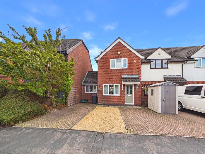 2 Bedroom End Terrace House For Sale In Frampton Road, Gloucester, GL1