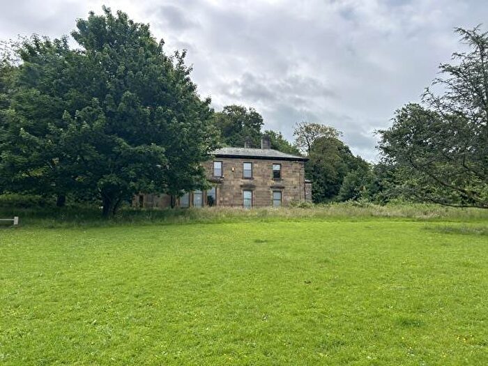 1 Bedroom Private Hall To Rent In Parkfield Lodge House, LA1