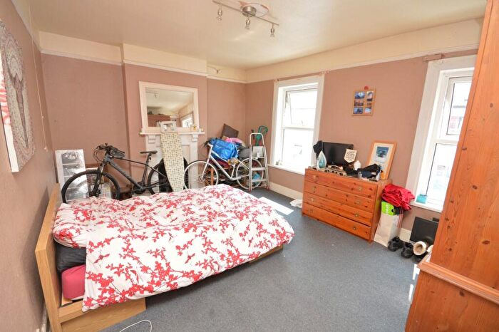 3 Bedroom Terraced House For Sale In Cowick Road, Exeter, Devon, EX2