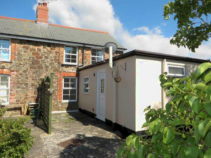 2 Bedroom Terraced House To Rent In New Inn Gardens, Victoria Street, Holsworthy, EX22