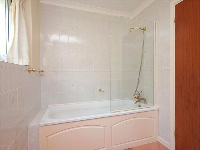 3 Bedroom Bungalow For Sale In Charlton Close, Shepton Mallet, BA4