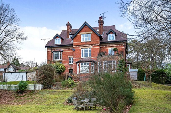 1 Bedroom Flat To Rent In Crawley Lodge, Camberley, Surrey, GU15