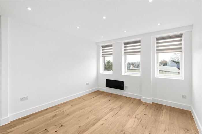 1 Bedroom Apartment To Rent In London Road, Sittingbourne, Kent, ME10