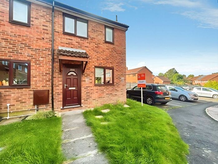 2 Bedroom End Of Terrace House To Rent In Linnet Rise, Kidderminster, Worcestershire, DY10
