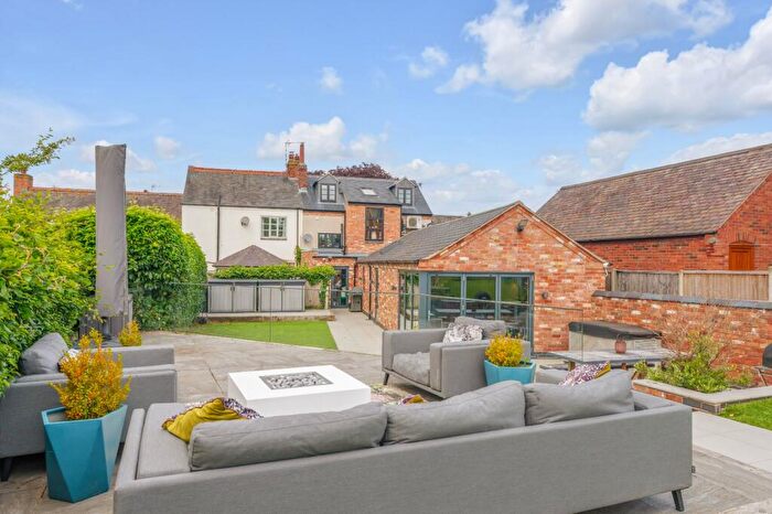 4 Bedroom Semi-Detached House For Sale In Bell Cottage, Arnesby, Leicestershire, LE8