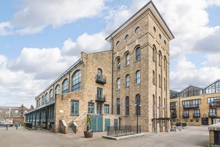 1 Bedroom Flat For Sale In Burrells Wharf Square, London, E14