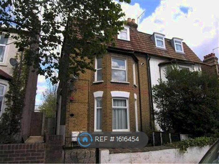 1 Bedroom Flat To Rent In C Stonard Road, London, N13