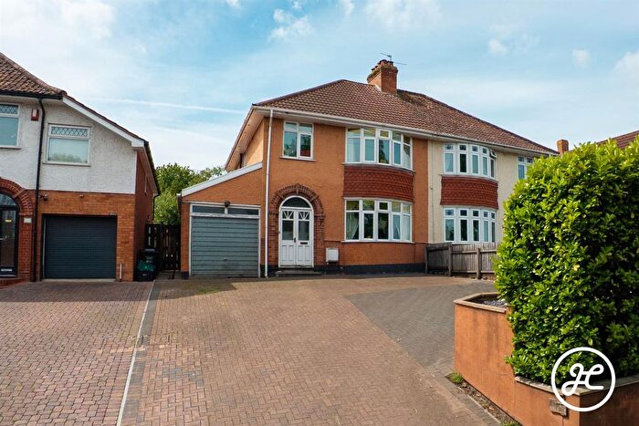3 Bedroom Semi-Detached House For Sale In Quantock Road, Bridgwater, TA6