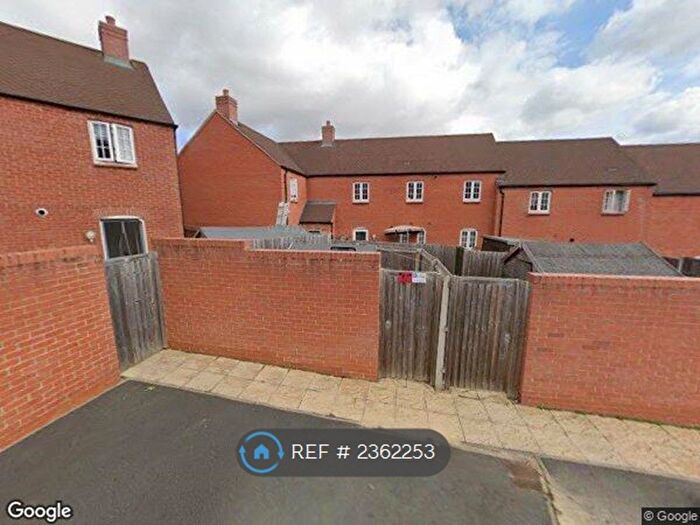 1 Bedroom Flat To Rent In Glebe Road, Roade, Northampton, NN7