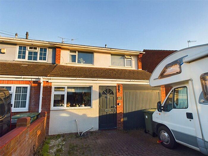 3 Bedroom End Of Terrace House For Sale In Kilbury Drive, Worcester, Worcestershire, WR5