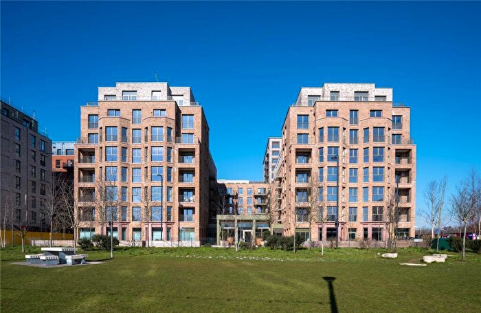 1 Bedroom Apartment To Rent In Delamarre House |, NW2