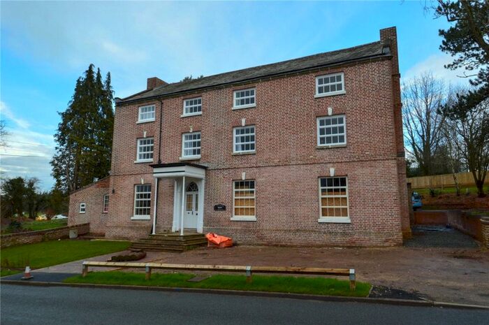 3 Bedroom Apartment To Rent In Alcester Road, Tardebigge, Bromsgrove, Worcestershire, B60
