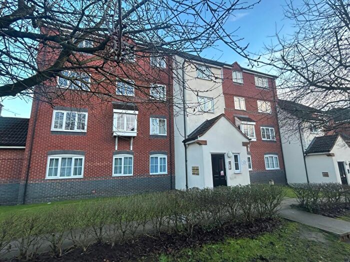 2 Bedroom Flat To Rent In Node Way Gardens, Welwyn, AL6