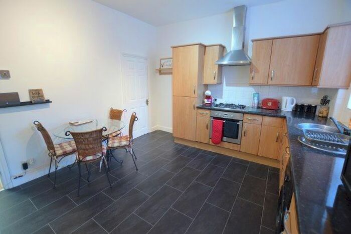 2 Bedroom End Of Terrace House To Rent In Eckington, Sheffield, S21