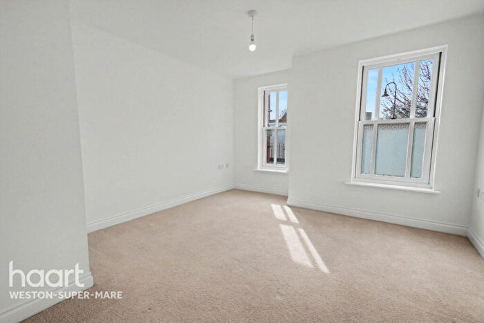 2 Bedroom Flat To Rent In Longridge Way, Weston-Super-Mare, BS24