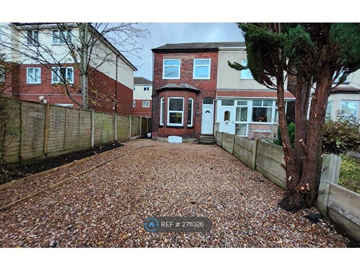 4 Bedroom Semi Detached House To Rent In New Lane, Eccles, Manchester, M30