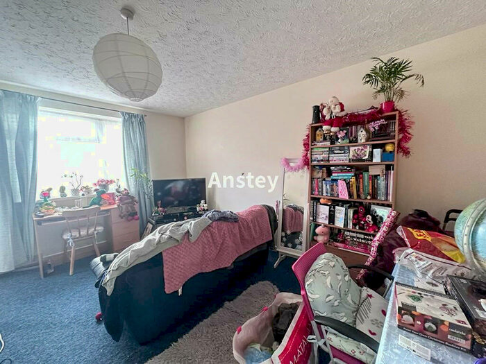 2 Bedroom Flat To Rent In Omdurman Road, Southampton, SO17