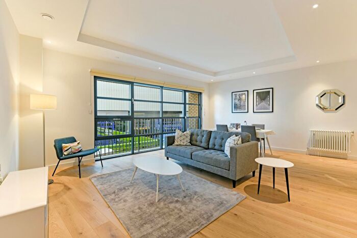 1 Bedroom Flat To Rent In Astell House, London City Island, London, E14