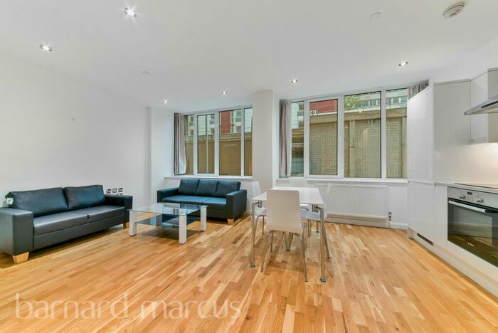 2 Bedroom Duplex To Rent In Emerald House, Lansdowne Road, Croydon, CR0