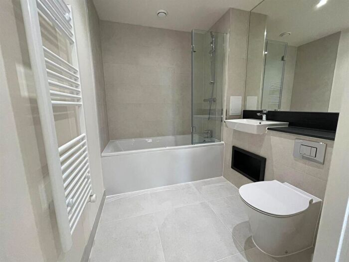2 Bedroom Apartment To Rent In Hargrave Drive, Harrow, HA1