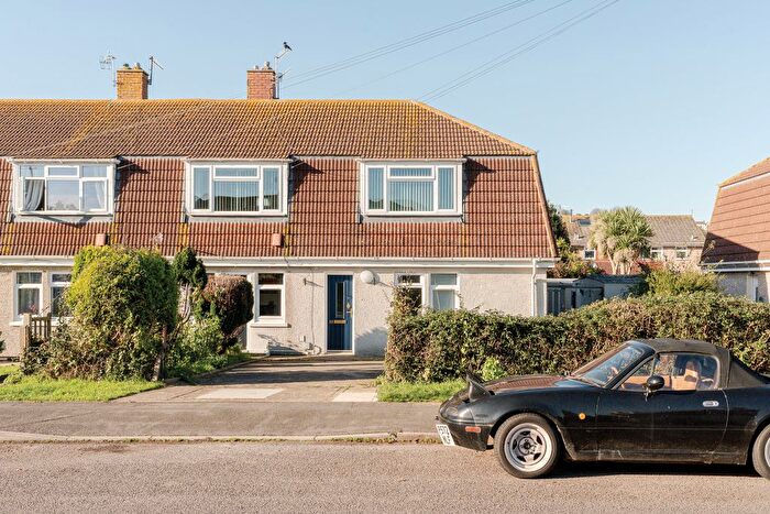 2 Bedroom Flat For Sale In Cadbury Road, Portishead, BS20