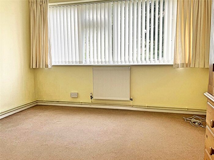 2 Bedroom Flat For Sale In Elm Place, Rustington, Littlehampton, West Sussex, BN16