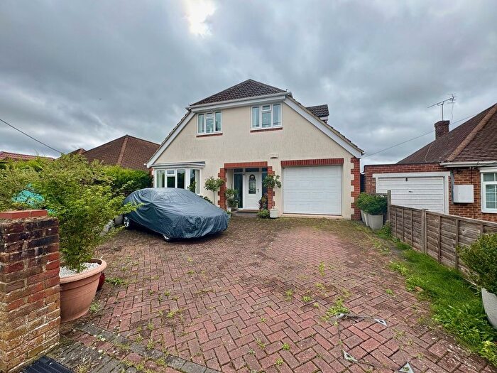 4 Bedroom Detached House To Rent In Oakgrove Road Gold Sub, Bishopstoke, Eastleigh, Hampshire, SO50