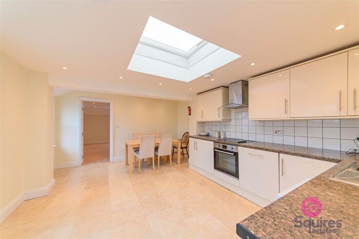 1 Bedroom Flat To Rent In High Street, Barnet, EN5