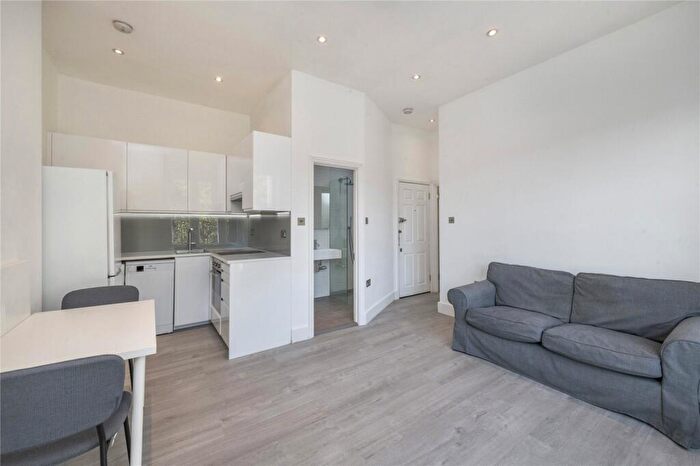 1 Bedroom Flat To Rent In Garlinge Road, West Hampstead, NW2