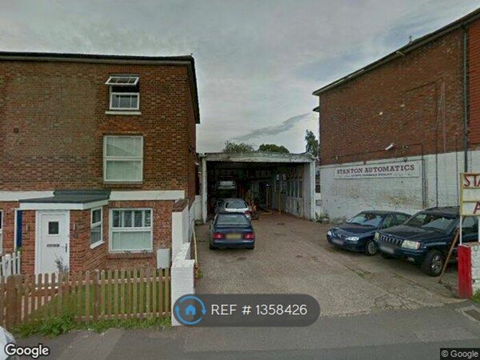 1 Bedroom Flat To Rent In Pembury Road, Tonbridge, TN9