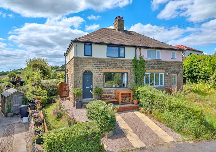 2 Bedroom Semi-Detached House For Sale In The Crescent, North Rigton, Leeds, LS17