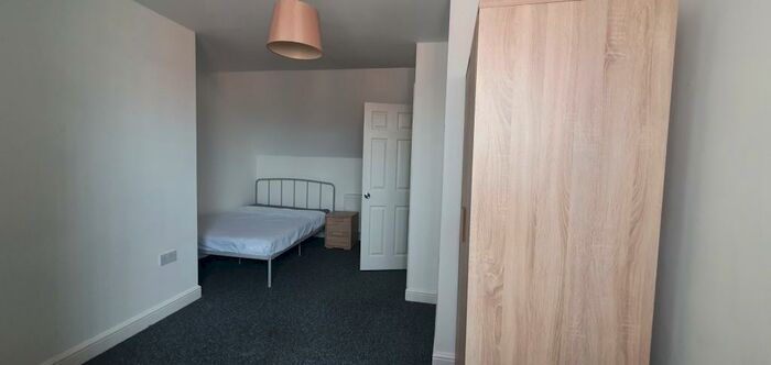 1 Bedroom Terraced House To Rent In Earlsdon Avenue North, Coventry, CV5